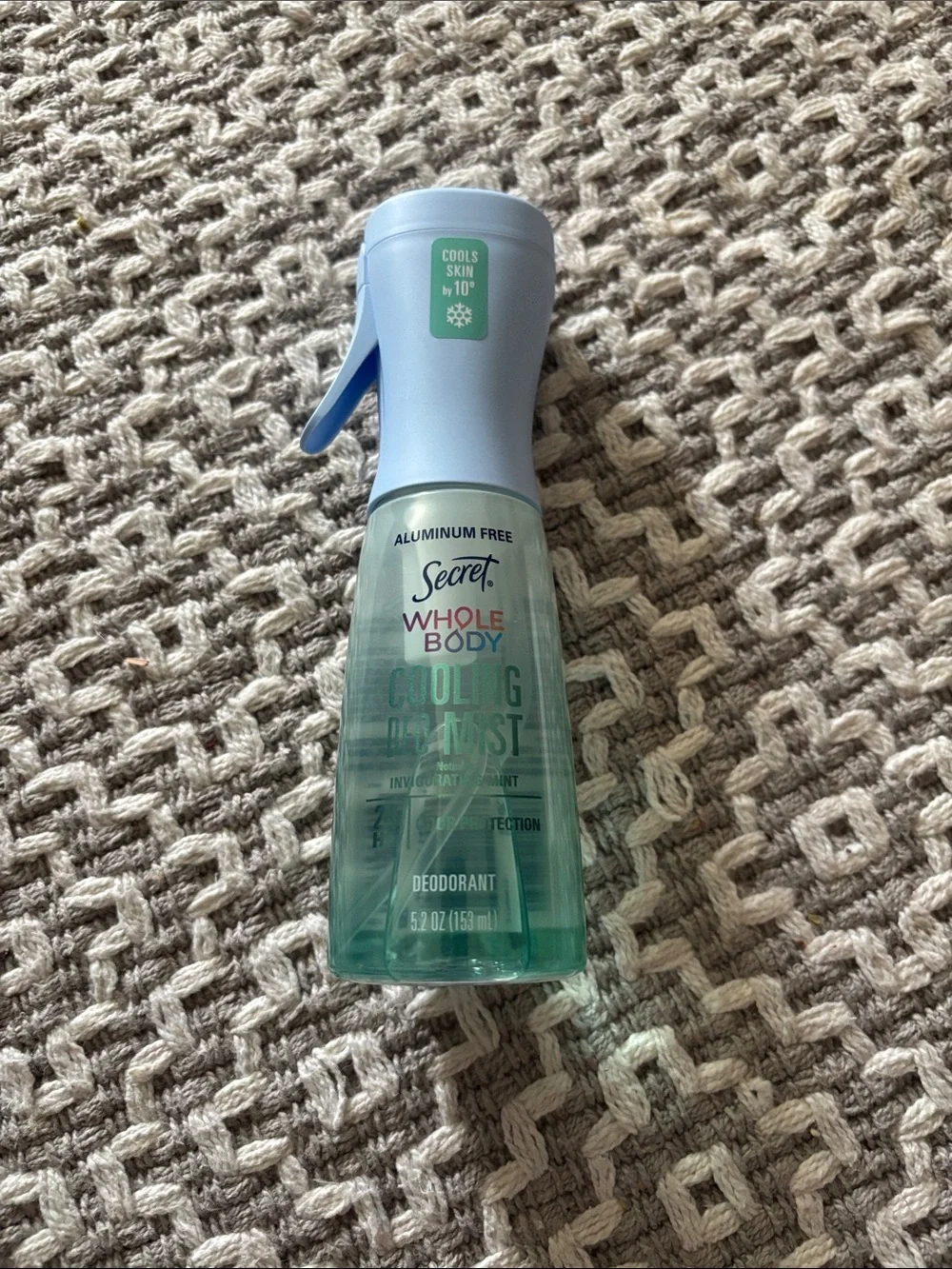 Whole Body Cooling Deodorant Spray — Light Teal Refresh